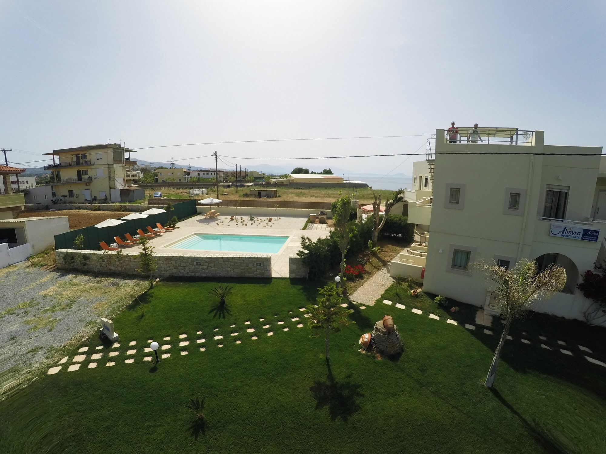 Almyra Apartments & Suites Sfáka Exterior foto